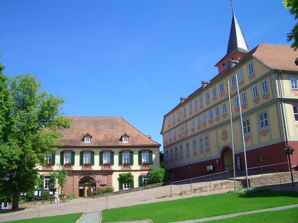 Hotel Schloessmann Garni Bad König Extérieur photo